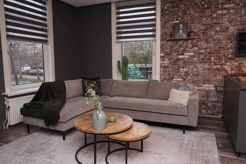 Ruim Appartement In Utrecht. Esterno foto